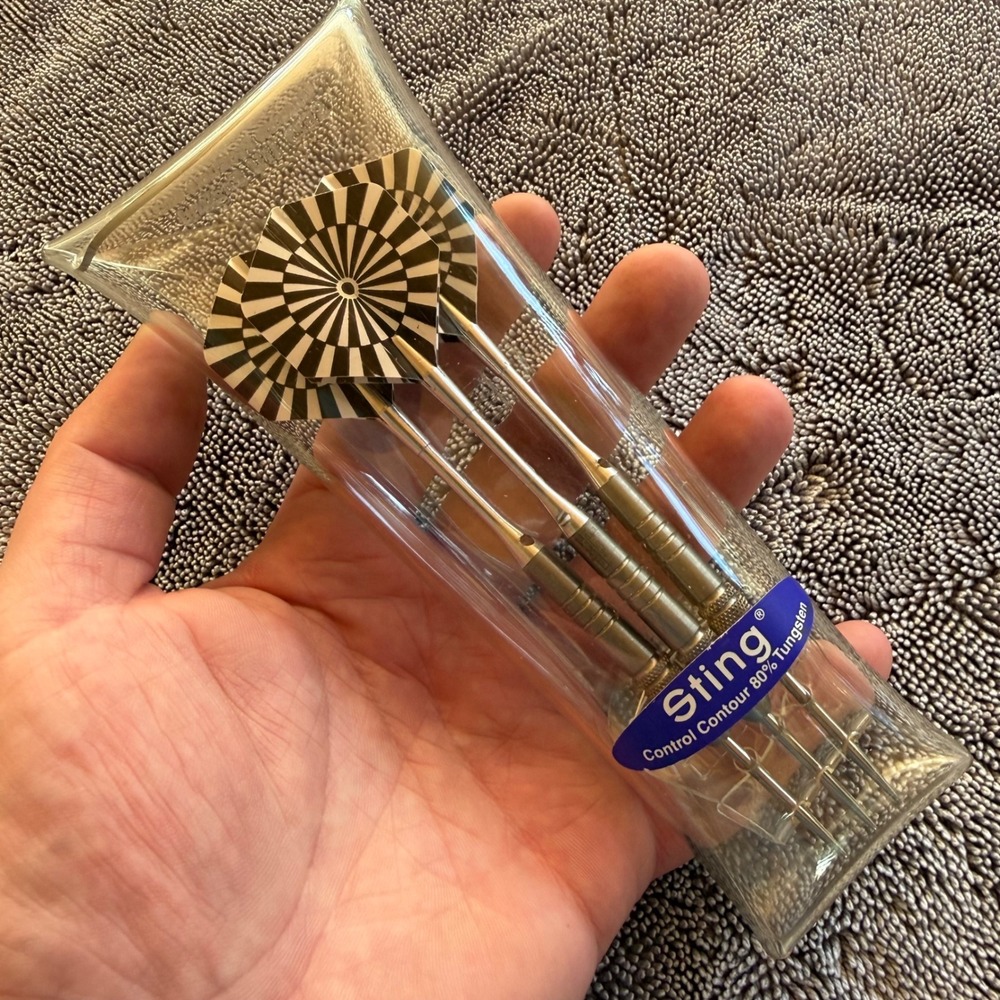 Vintage Unicorn Sting 80% Tungsten Steel Tip Darts Control Contour Set England